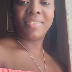 Meet your Posher, Fernande